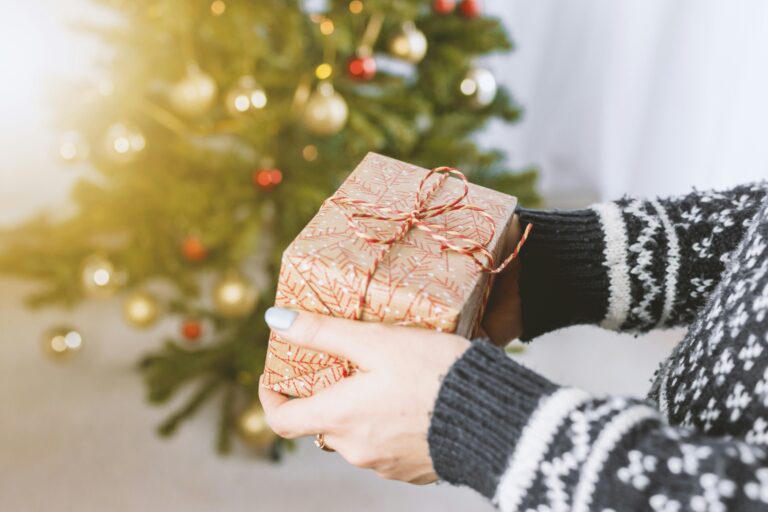 The BEST Gift Ever: A Christmas Bible Study